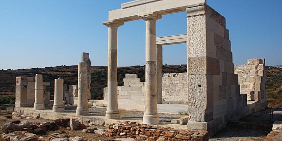 demetra temple, naxos
