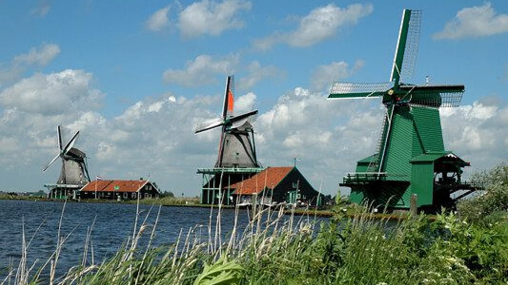 olanda: il paese dei mulini a vento