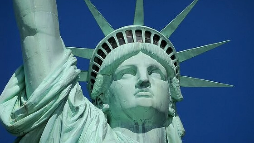 sei in partenza per new york?