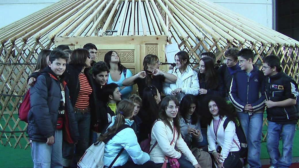 nomadizziamoci torna a ecomondo: la yurta di syusy, metafora del vivere ecosostenibile