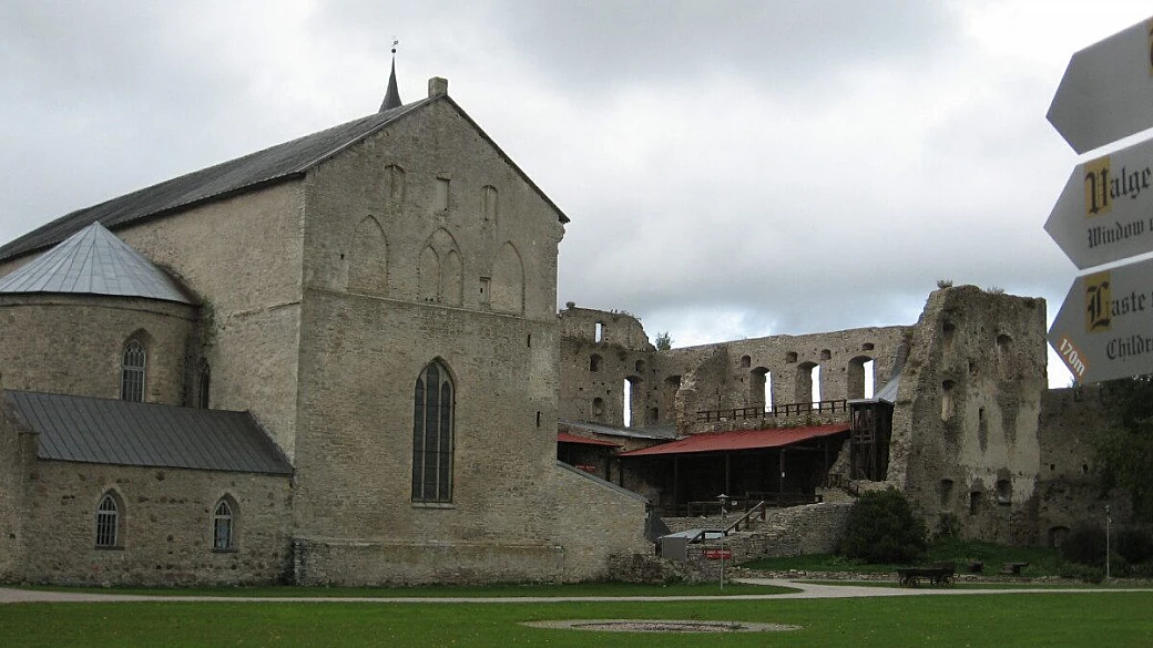 estonia, terra affascinante di donne affascinanti