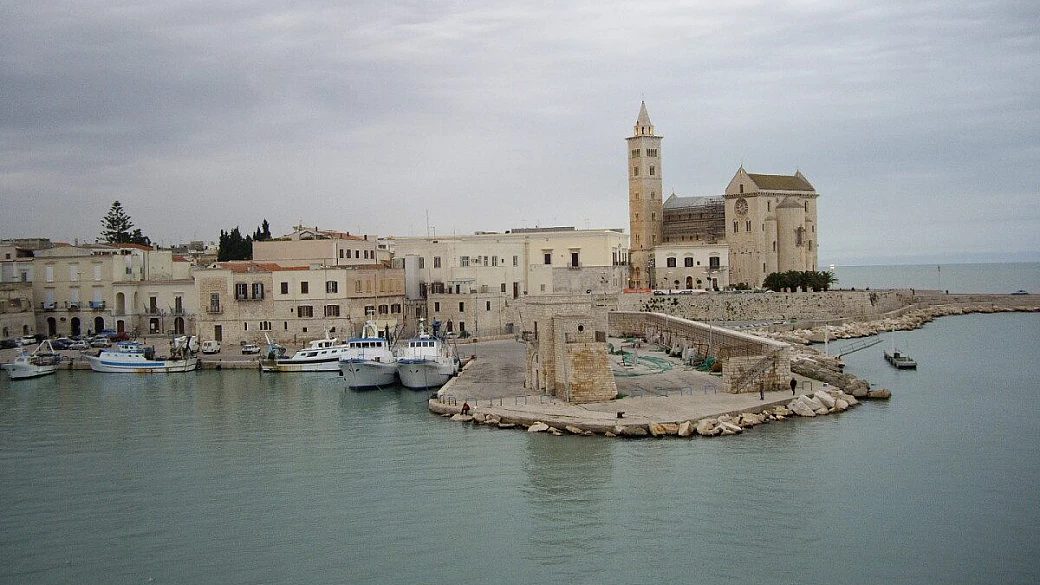 isola rossa, sardegna: mon amuor