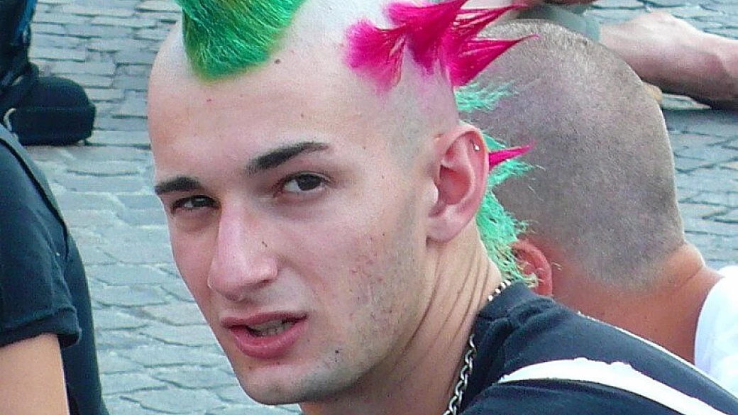 l'aia tutta di corsa