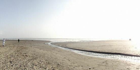 karachi beachfront - sindh - pakistam