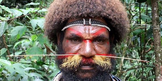 Persona di Papua NG 2011