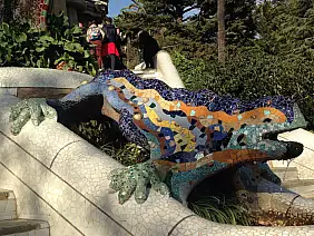 parc-guell-kj8dw