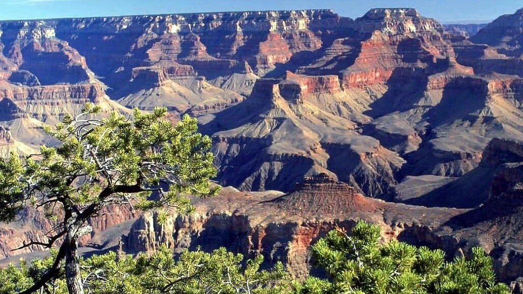 the grand circle. far west al cubo!