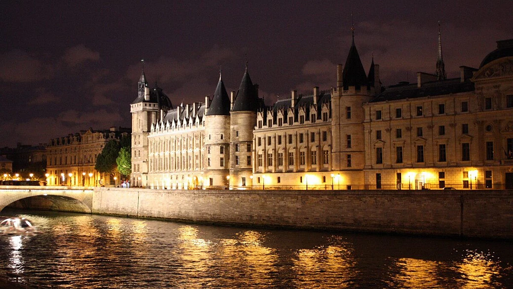 parigi con tre bimbe