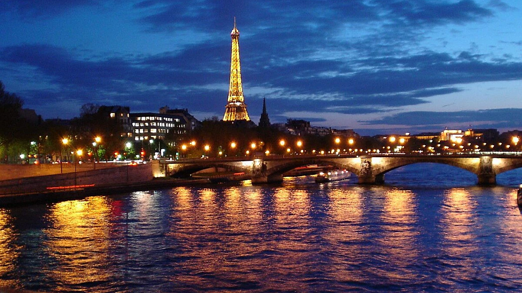 parigi è sempre parigi