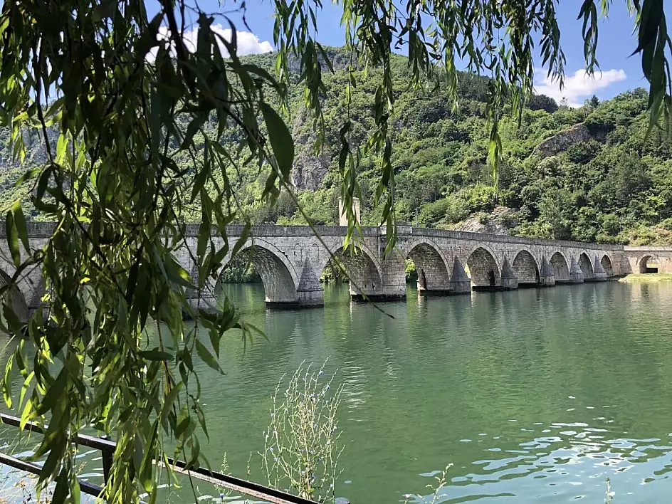 il ponte sul fiume drina, visgrad