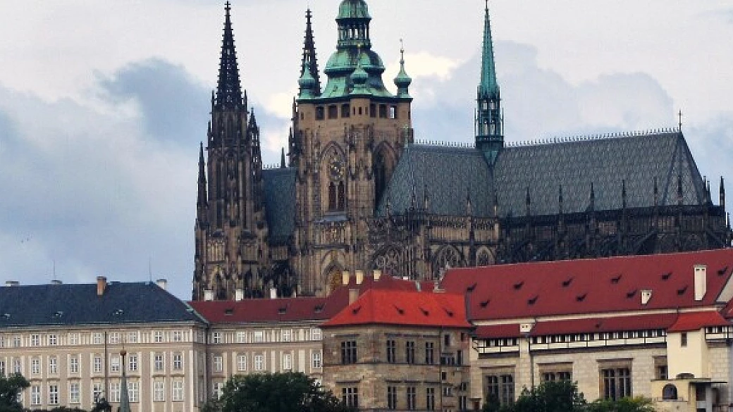 la città delle cento torri