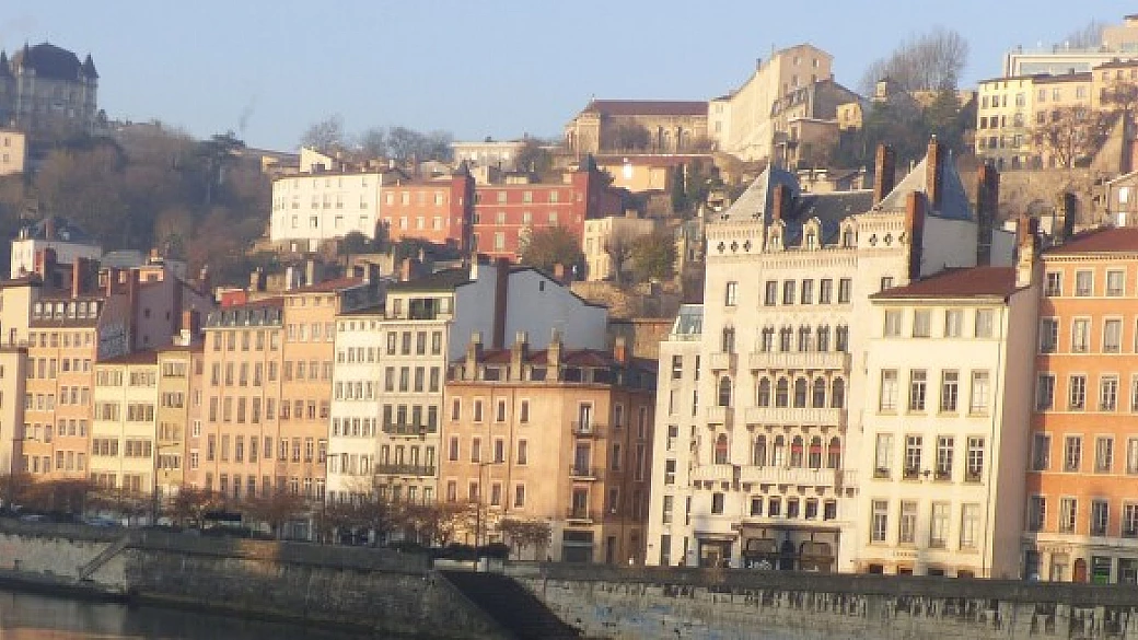 rotta verso sud: i tesori nascosti di lione e della provenza