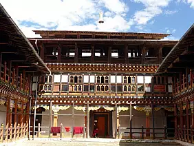 punakha-7x7zm