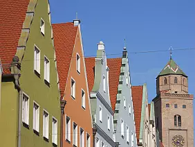 romantische-strasse-palazzo-v8n9m