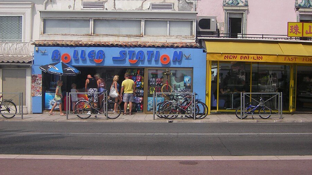 parigi bimbe al seguito