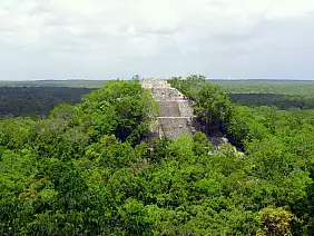 san-cristobal-mercato-streetfood-yh5xb