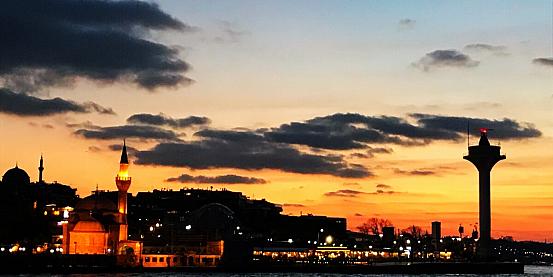 tramonto sul Bosforo