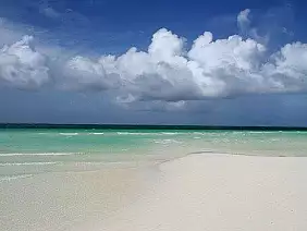 santiago-de-cuba-panorama-uwhes