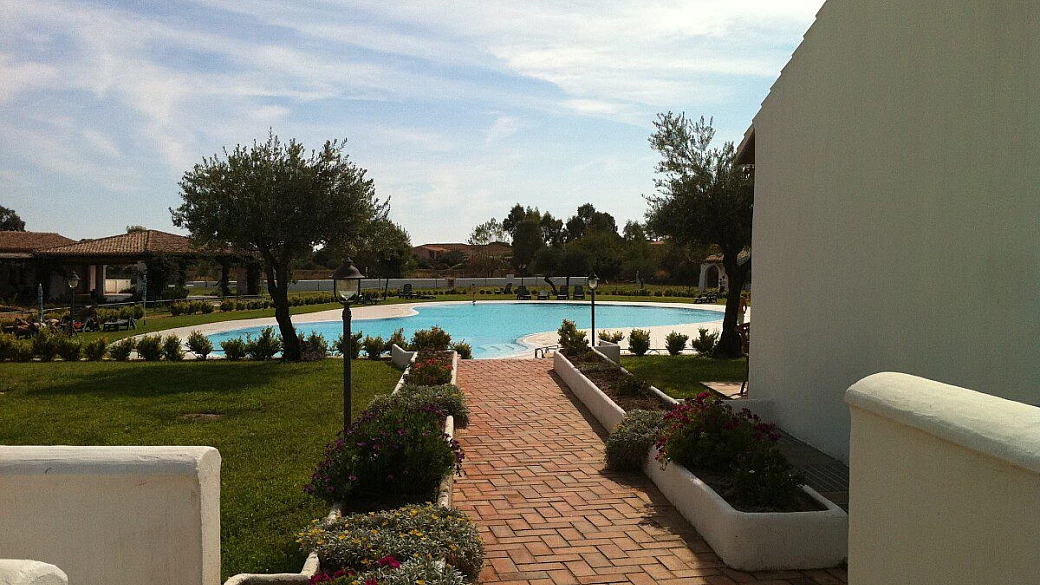 san teodoro, sardegna medium cost