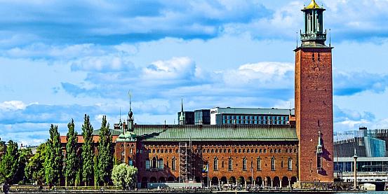 stoccolma, il municipio in stile romanico svedese