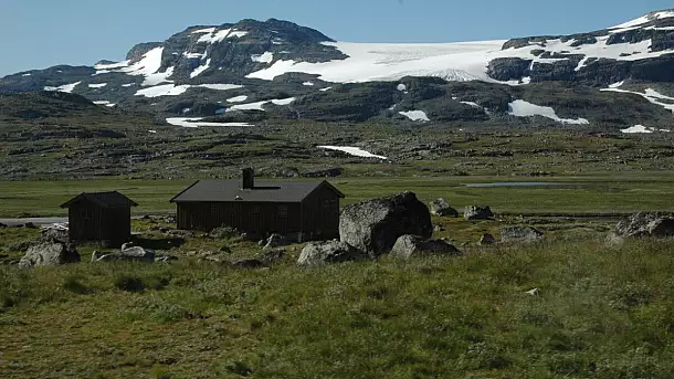 trolltunga in norvegia: consigli utili per il trekking