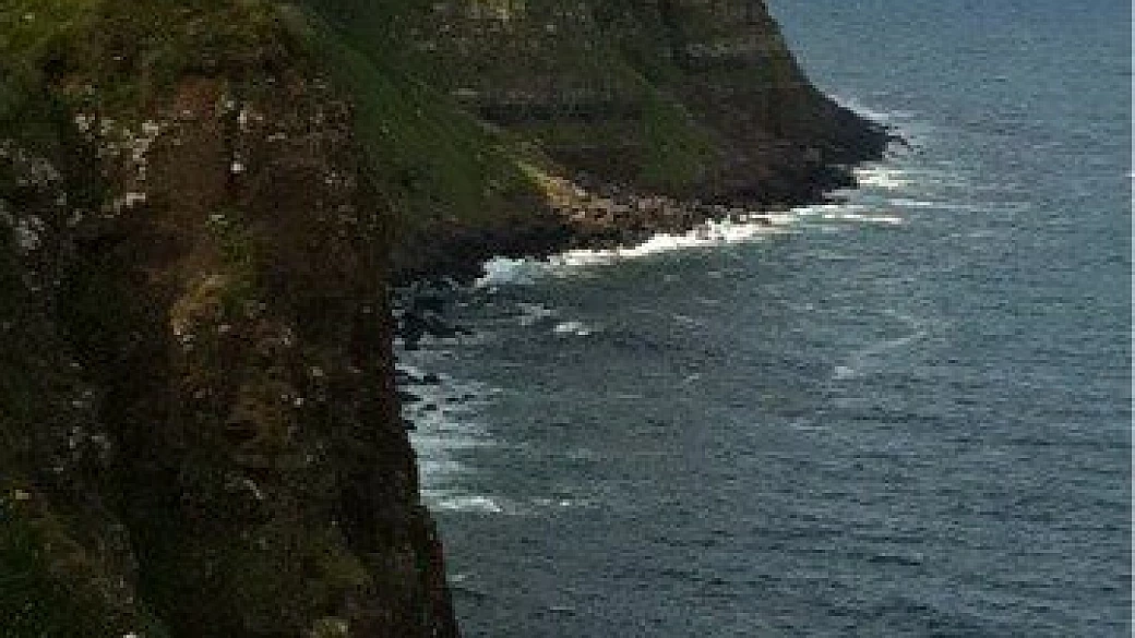 caledonia - terre di laghi e vento