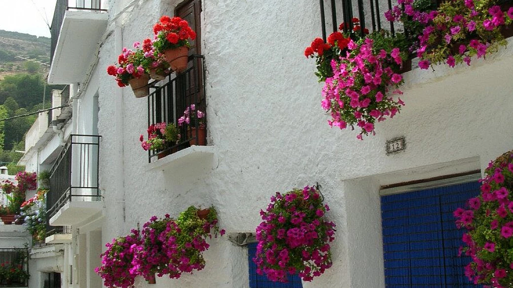 torremolinos, tarifa e albufeira... in furgone