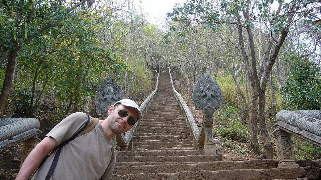 templi, tuc tuc e un popolo giovanissimo: la cambogia