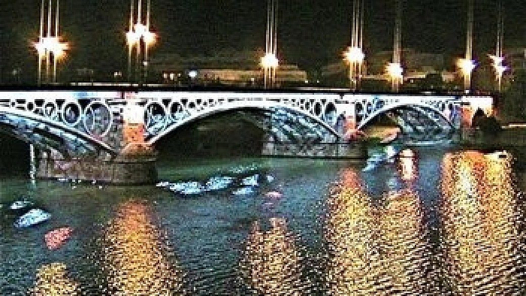 la lluvia en sevilla es una maravilla