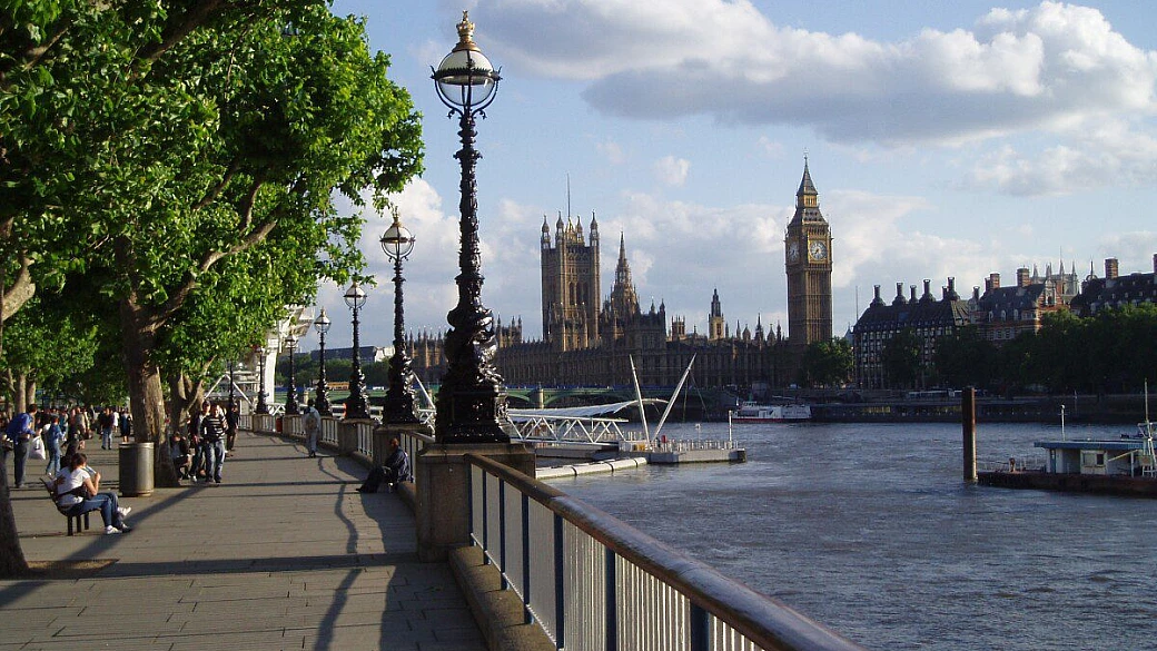 londra easy and speedy