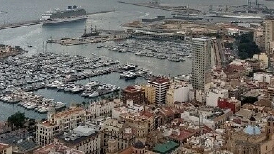 in spagna tra alicante, valencia e barcellona