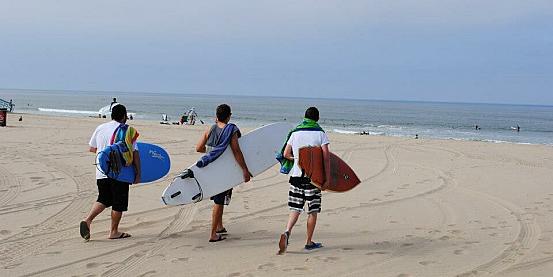surfers in venice beach
