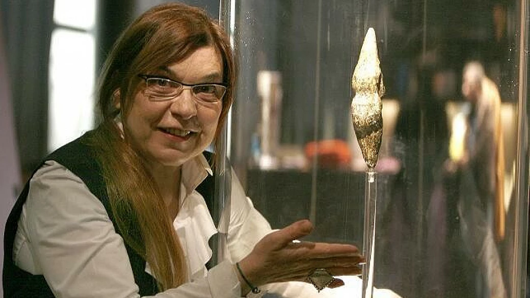 syusy sulle tracce della venere di savignano, per un arcaico futuro