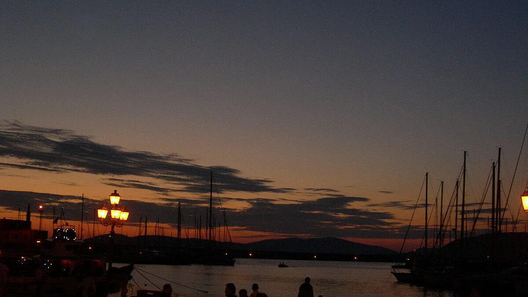 tour isola di capraia