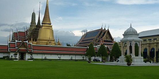 palazzo reale a bangkok