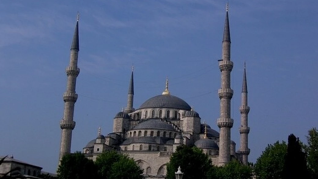 tra oriente e occidente 2