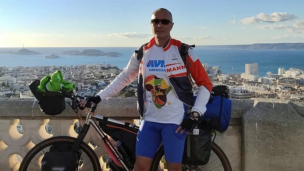 véloafrica: l’avventura solidale di daniele vallet