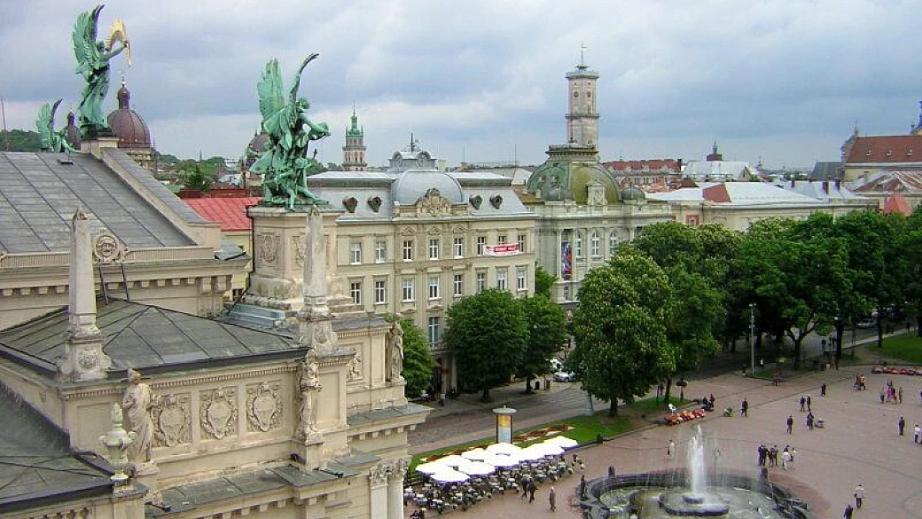 in viaggio fra polonia, ucraina, moldavia, transnistria e romania