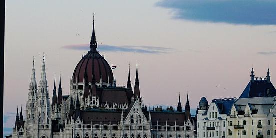 parlamento di budapest 2
