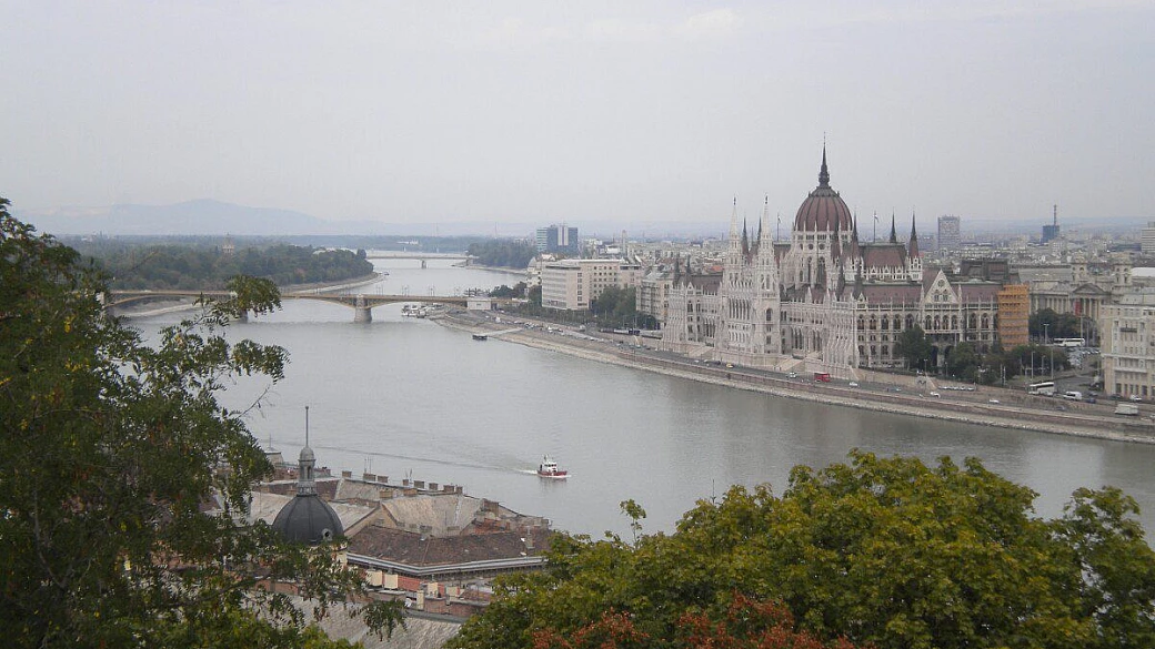 budapest, bratislava e devìn