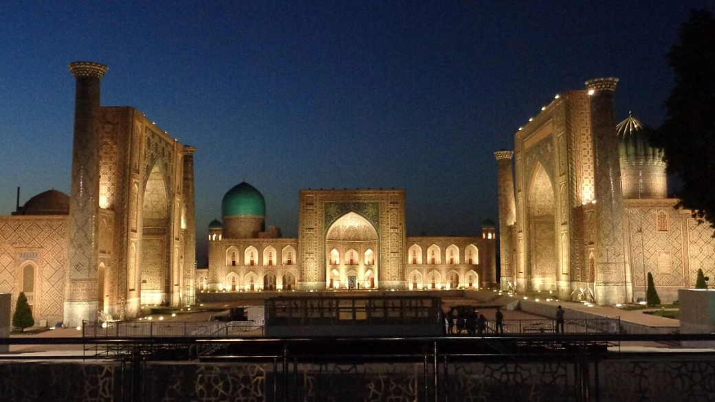 lungo la via della seta in autonomia