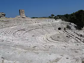 valle-dei-templi-monumento-x4z7g