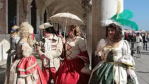 4 giorni per il carnevale di venezia
