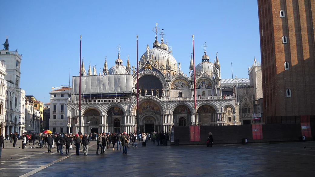 fuga nella magica venezia