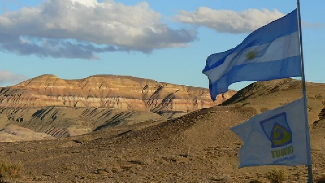 vi presentiamo guanaco, spedizione scientifica in patagonia