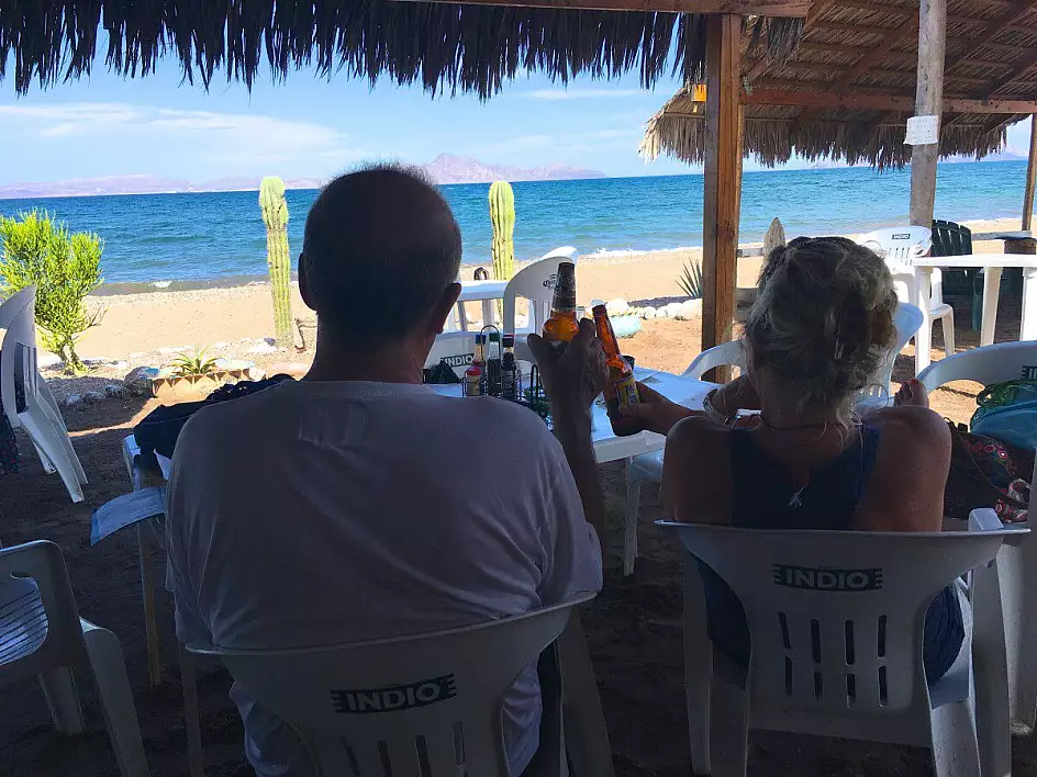 ristorante vista al mar, loreto