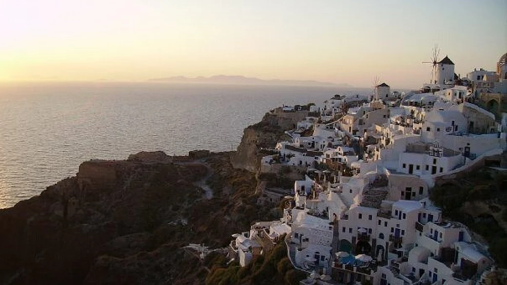 il peloponneso in un mazzetto di basilico