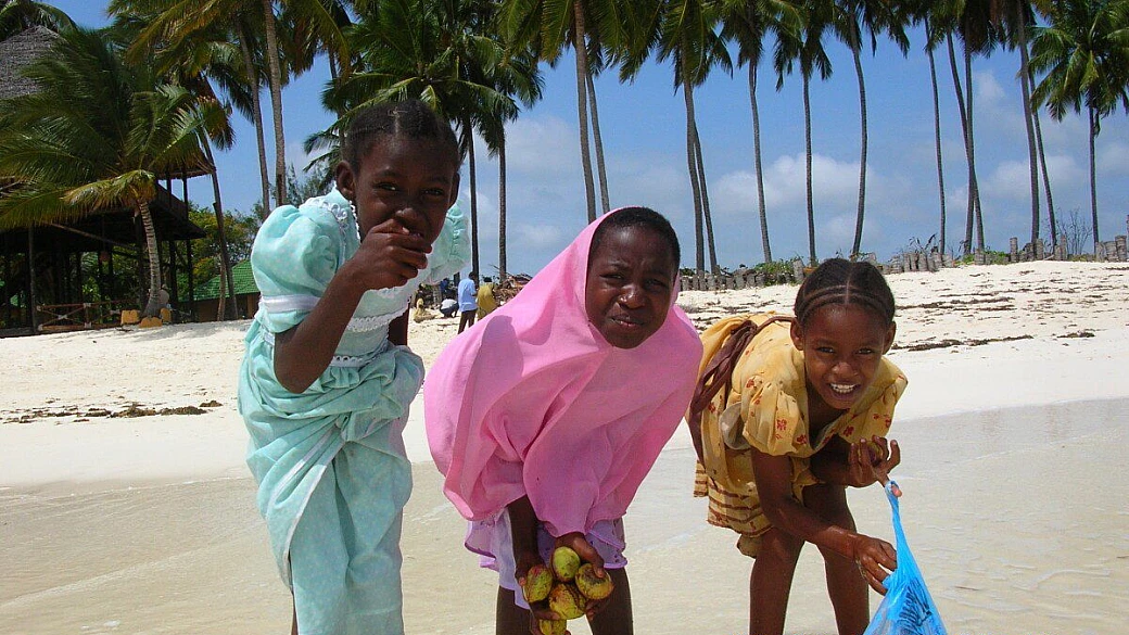 zanzibar meraviglia di profumi e colori