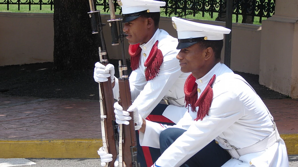 os tendré siempre en mi pequeño corazón