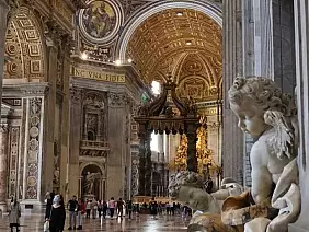 interno-basilica-di-san-pietro